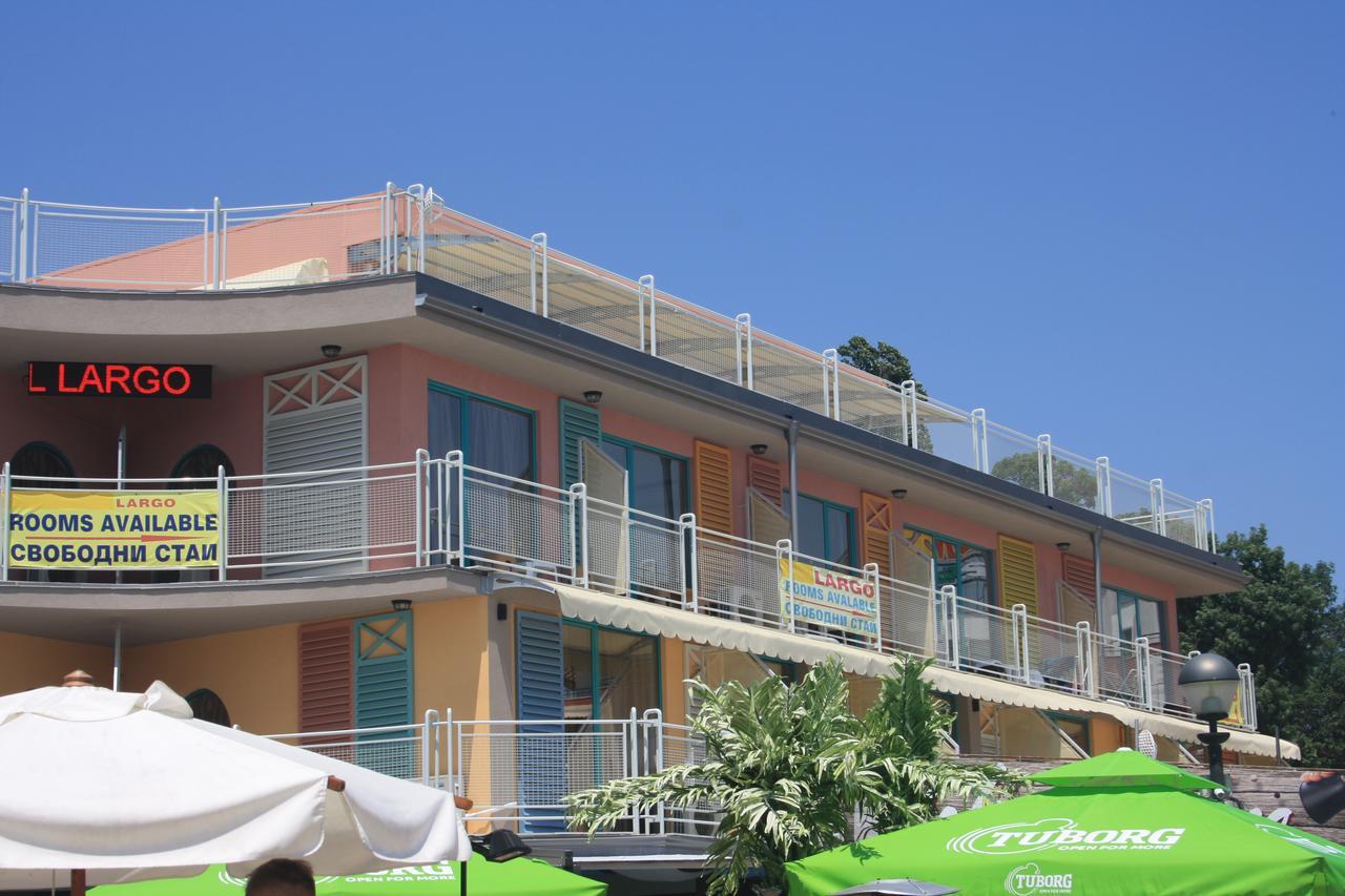 Hotel Largo サニービーチ エクステリア 写真